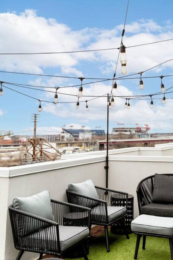 Stunning River View Condo Walk To Downtown Rooftop Patio Nashville Exterior foto